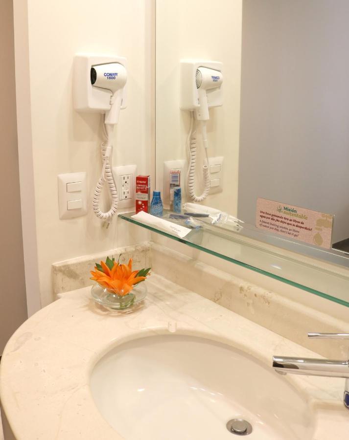 Mision Express San Juan Del Rio Otel Dış mekan fotoğraf