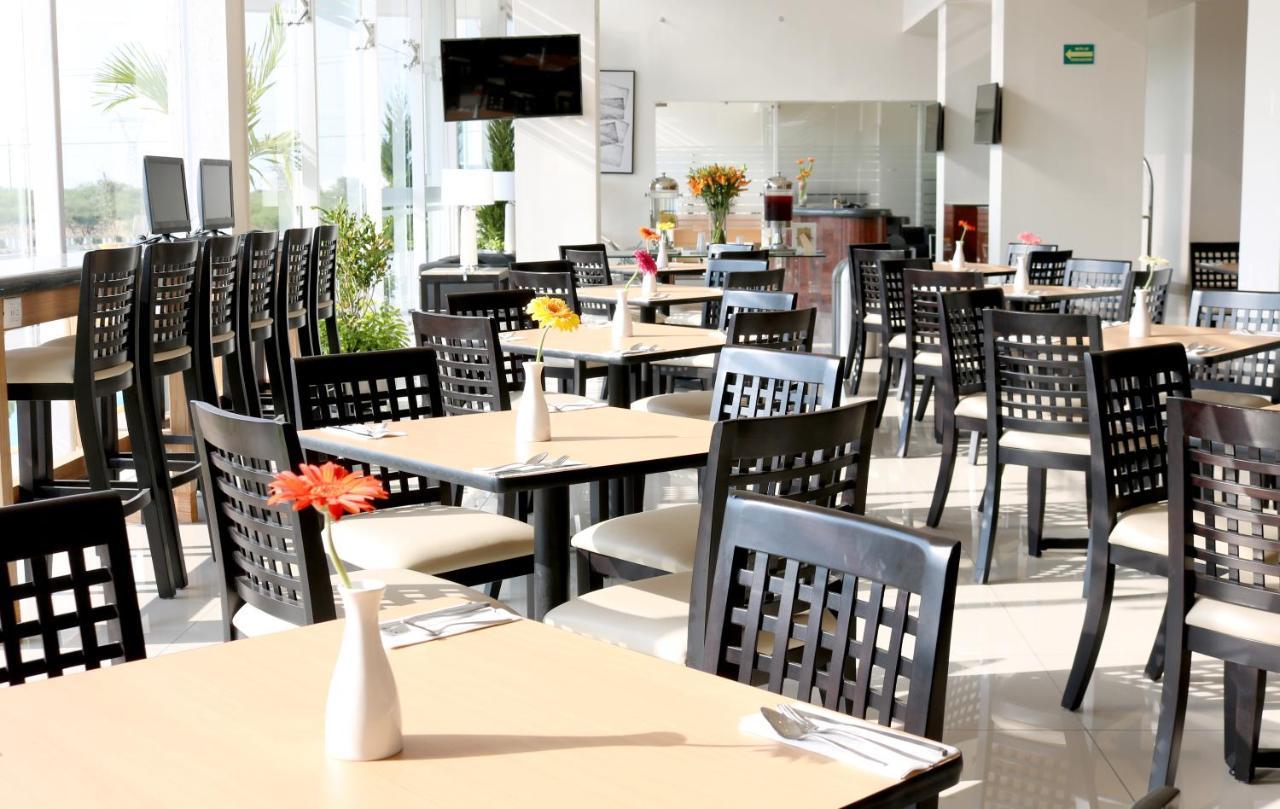 Mision Express San Juan Del Rio Otel Dış mekan fotoğraf